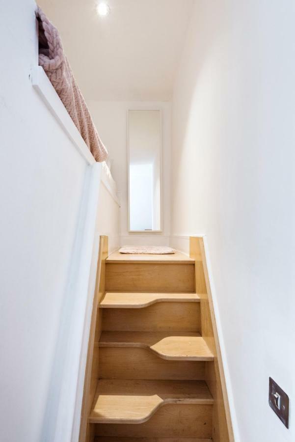 Stylish Hyde Park Apartment Londra Esterno foto