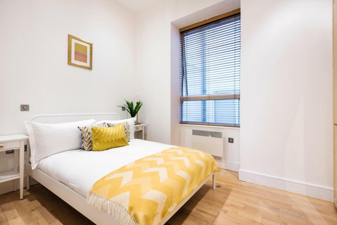 Stylish Hyde Park Apartment Londra Esterno foto